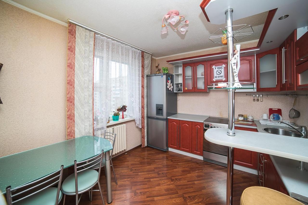 Uyutnaya Komnata Vozle Metro Aparthotel Minsk Ngoại thất bức ảnh